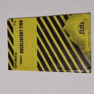 5/$15 Cliff's Notes Huckleberry Finn Twain